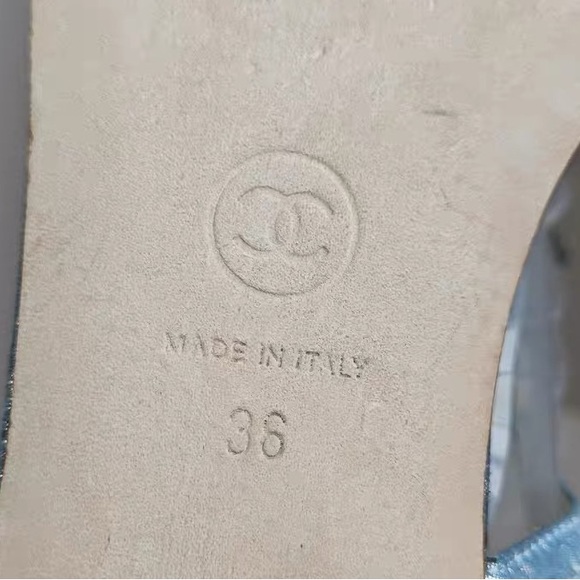 ❌sold❌🚩steal authentic CHANEL Light Blue Sandals with Silver Accents - Picture 6 of 6